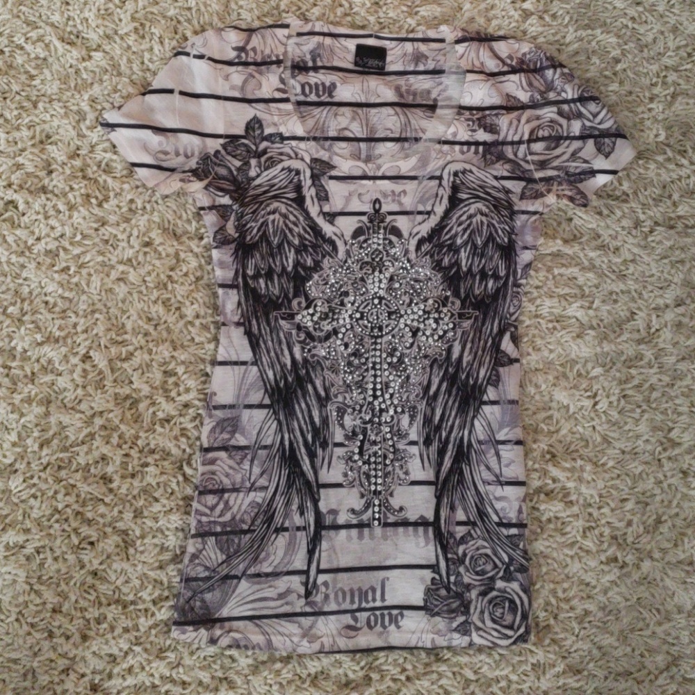 Stripped Day trip with Intricate Design